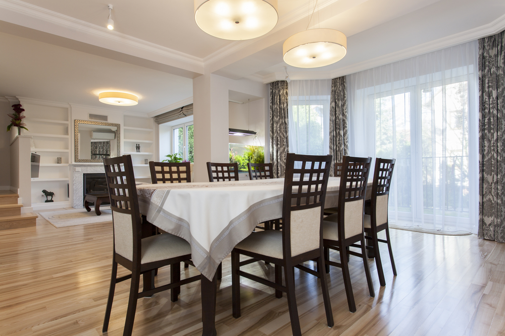 5 Tips to Instantly Brighten a Dark Room