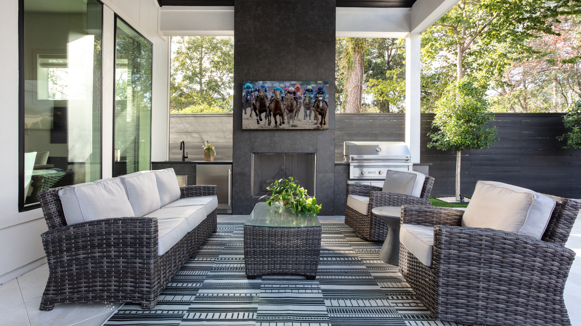 Entertaining Design - Houston Interior Designer